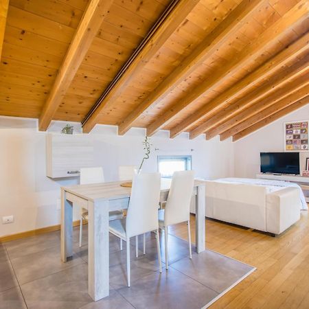 شقة Stazione 200M - Wifi - Aria Condizionata - Smart Tv بارما المظهر الخارجي الصورة